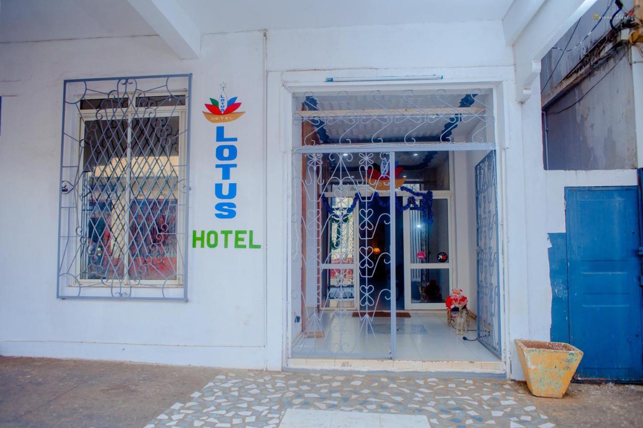 Lotus Hotel Antsiranana Екстер'єр фото