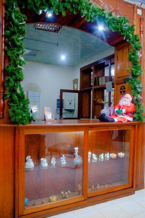 Lotus Hotel Antsiranana Екстер'єр фото